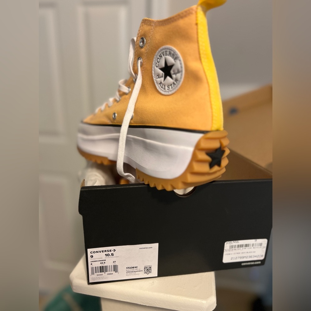 Brand new converse shoes 9 men 10.5 women